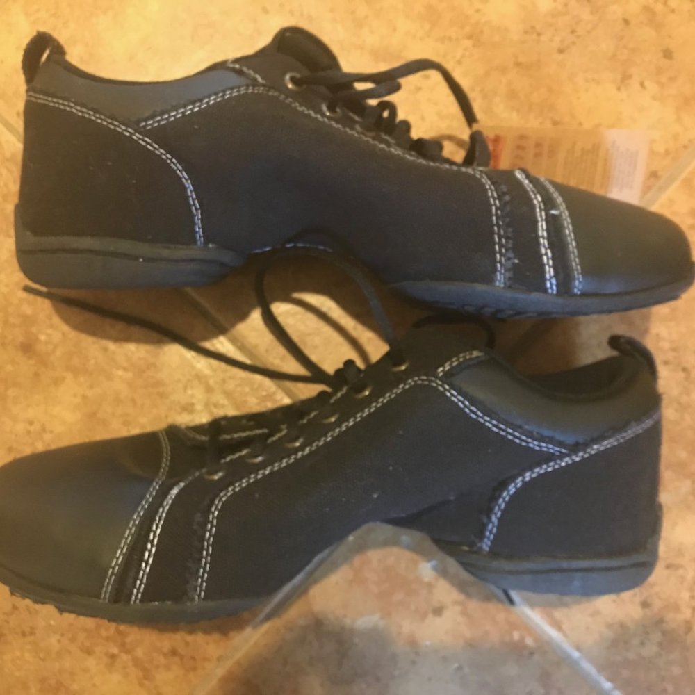 Sansha Skazz Jazz/Hip Hop Sneakers Size 16W
